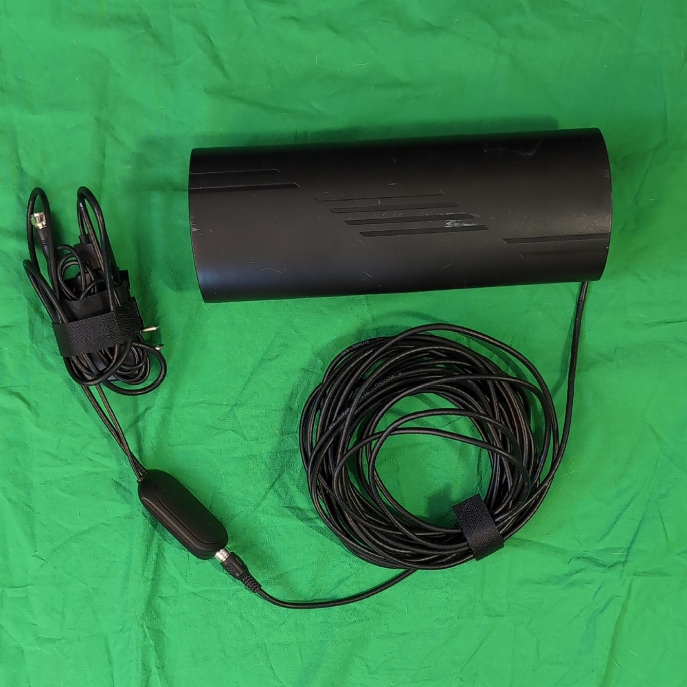Digital HDTV Antenna Indoor/Outdoor Amplified TV Coaxial USB Power Block Black
